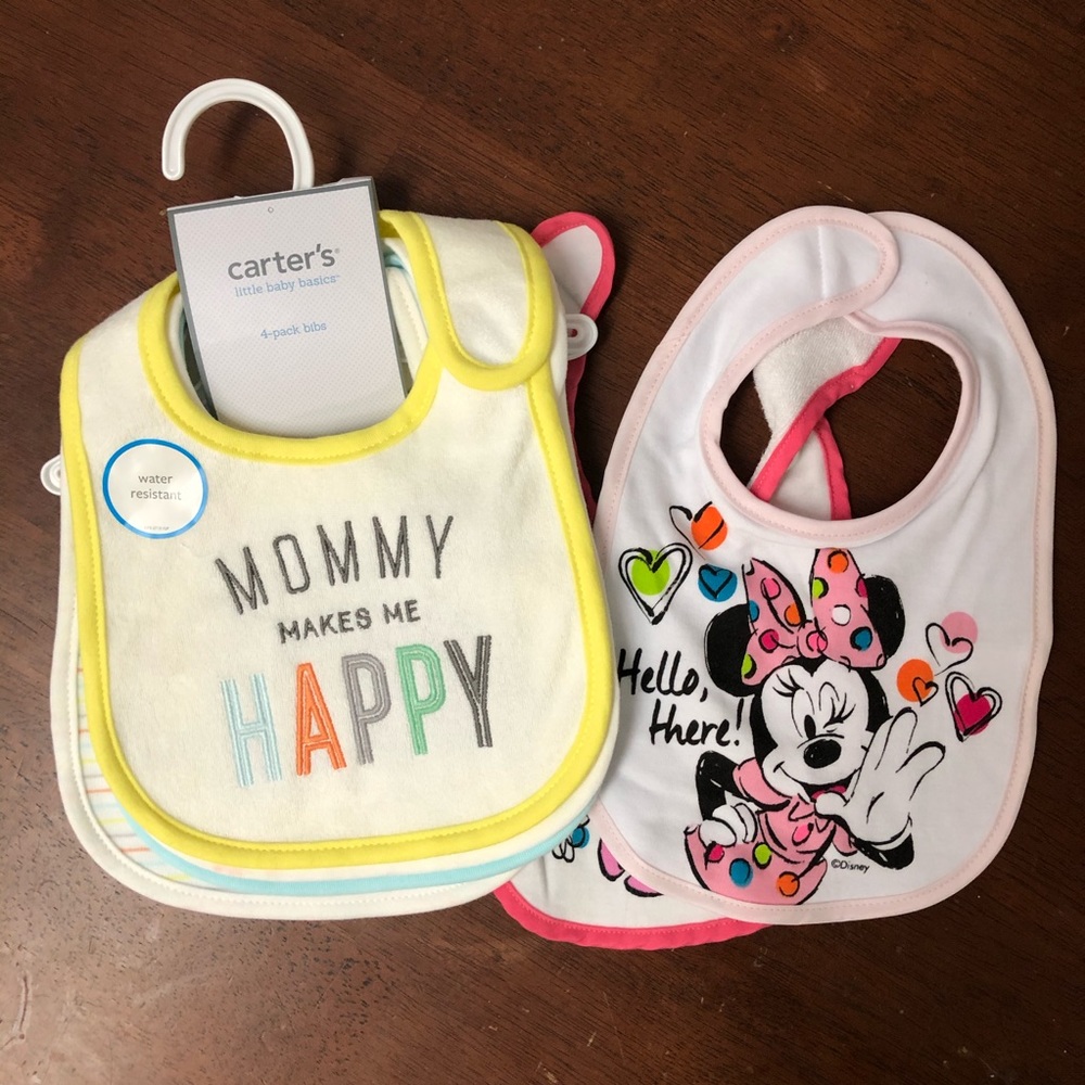 Lot of 6 baby bibs!